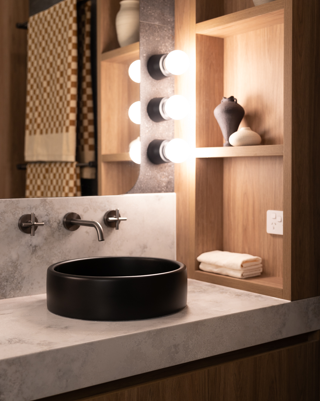 Afife Model Taş Lavabo AFF002(43cm çap - 12 cm yükseklik)